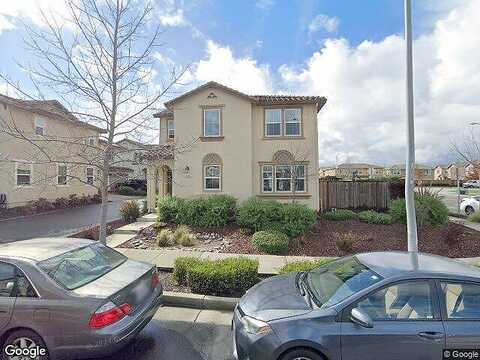 Kaitlyn, ROHNERT PARK, CA 94928