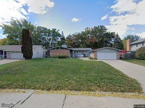 Saint Moritz, MINNEAPOLIS, MN 55421