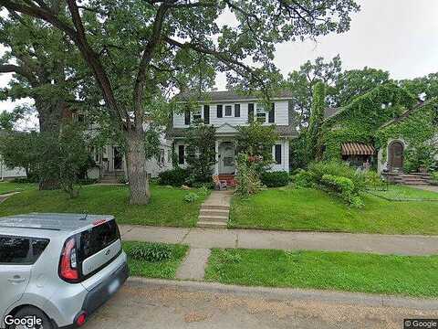 Nokomis, MINNEAPOLIS, MN 55417