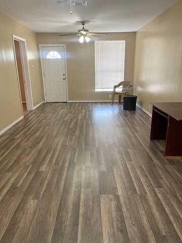 Lynda Lee, CORPUS CHRISTI, TX 78418