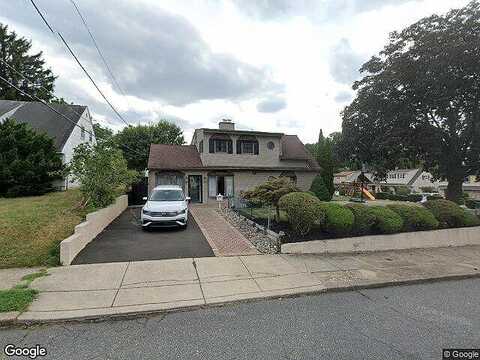 Holyoke, PHILADELPHIA, PA 19114