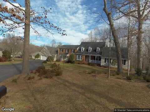 Molly Stark, LYNCHBURG, VA 24503