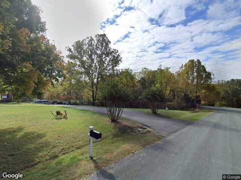 Berg, MADISON HEIGHTS, VA 24572