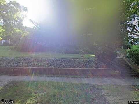 Cornwallis, ROANOKE, VA 24014