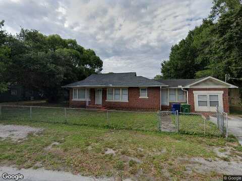 Emma, TAMPA, FL 33610