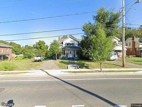 10Th, ROANOKE, VA 24016