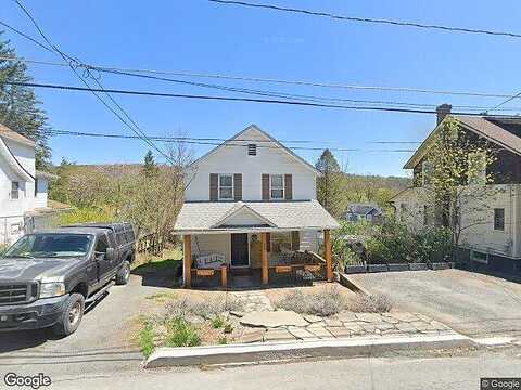 Hillside, HONESDALE, PA 18431