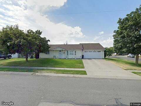 Russell, AIRWAY HEIGHTS, WA 99001