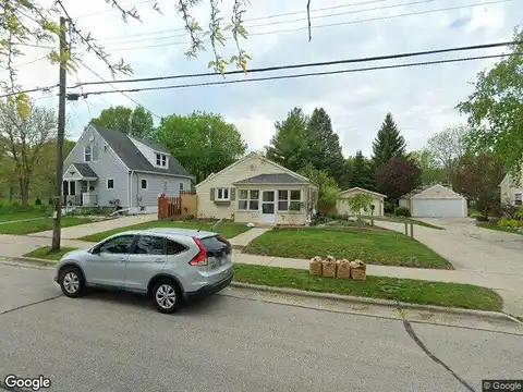 Michigan, WEST BEND, WI 53095
