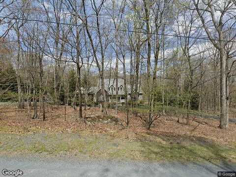 Dewberry, HAWLEY, PA 18428