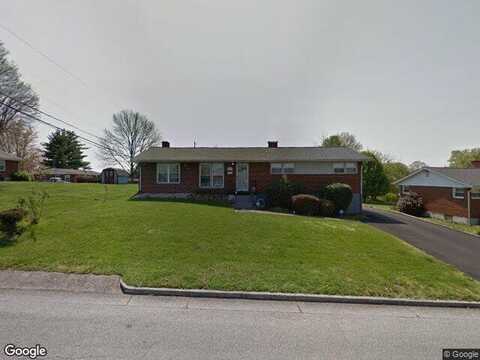 Maplelawn, ROANOKE, VA 24012