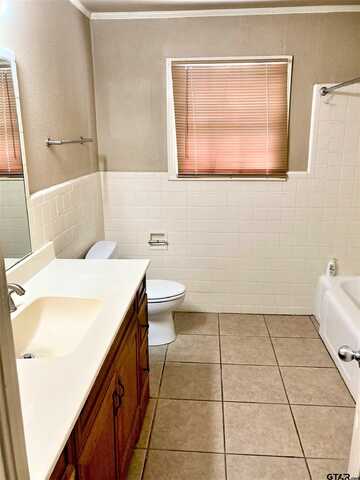 Graham, TYLER, TX 75701