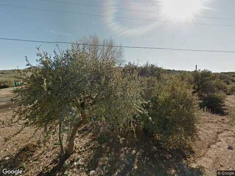 Nancy, DEWEY, AZ 86327