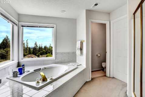 Westridge, PORTLAND, OR 97223