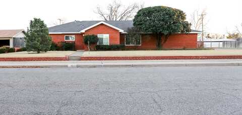 10Th, LUBBOCK, TX 79416