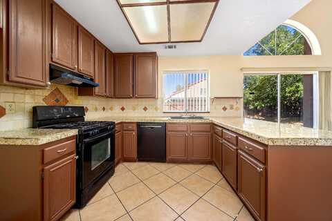 Norberry, LANCASTER, CA 93535