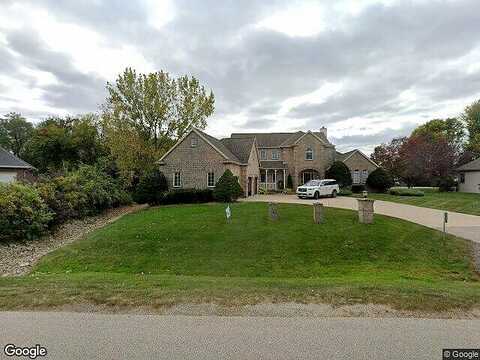 Royaltroon, MENASHA, WI 54952