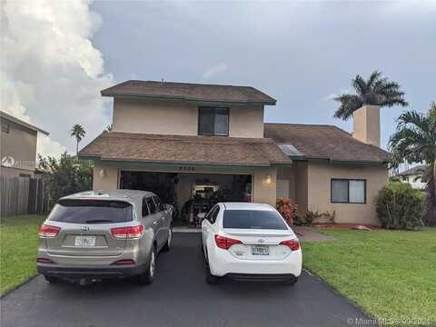 6Th, PEMBROKE PINES, FL 33025