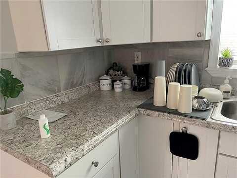 5Th, BRUNSWICK, GA 31520