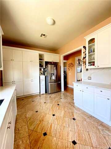 Beck, NORTH HOLLYWOOD, CA 91605