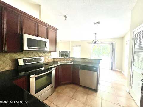 Petrell, JACKSONVILLE, FL 32222