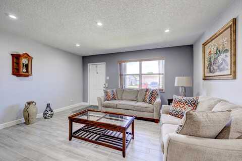 11Th, MARGATE, FL 33063