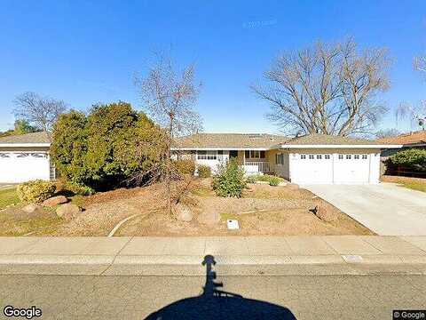 Saint James, CARMICHAEL, CA 95608