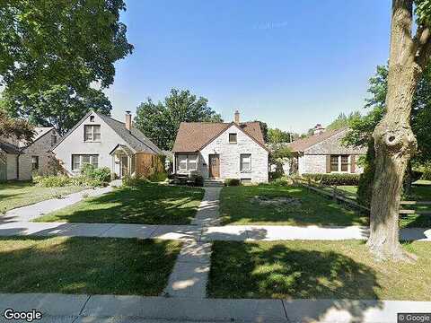 Braeburn, MILWAUKEE, WI 53209