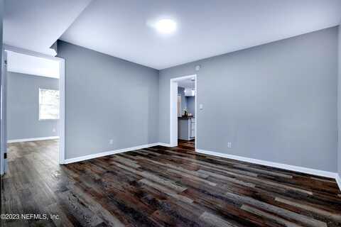 Floral Bluff, JACKSONVILLE, FL 32211