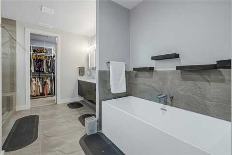 Fern Row, TAMPA, FL 33611