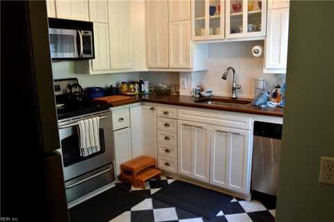 Hopkins, NEWPORT NEWS, VA 23601