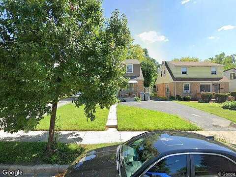 61St, MILWAUKEE, WI 53218