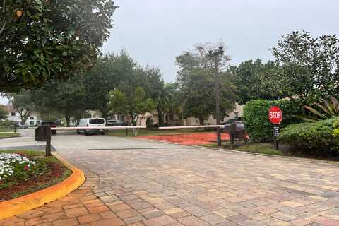 Chardonnay, CORAL SPRINGS, FL 33067