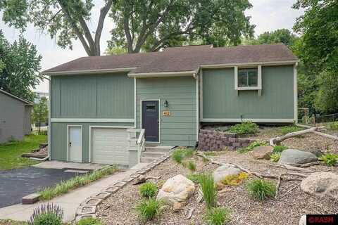 Nichols, SAINT PETER, MN 56082