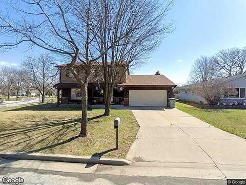 72Nd, MILWAUKEE, WI 53220