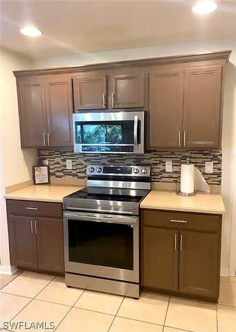 Garden, CAPE CORAL, FL 33909