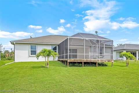 Papaya, SAINT JAMES CITY, FL 33956
