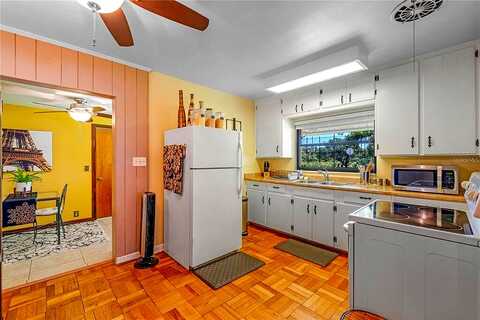 Golfview, ORLANDO, FL 32804