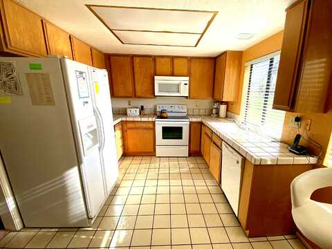 Maximo, PALM DESERT, CA 92260