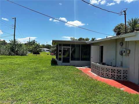 Fleetwood, LEHIGH ACRES, FL 33936