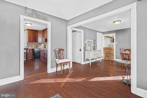 High, FELTON, PA 17322