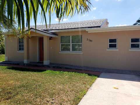10Th, LAKE WORTH, FL 33461