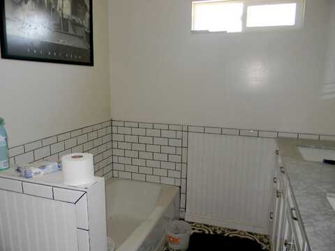 Avenue K, LANCASTER, CA 93536