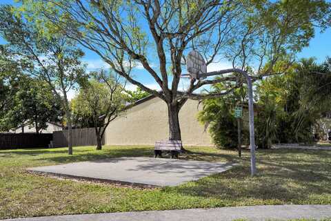 Dogwood, PEMBROKE PINES, FL 33026