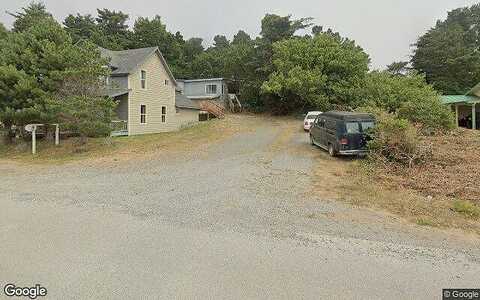 8Th, PORT ORFORD, OR 97465