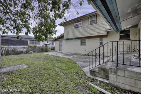 College, JACKSONVILLE, FL 32209