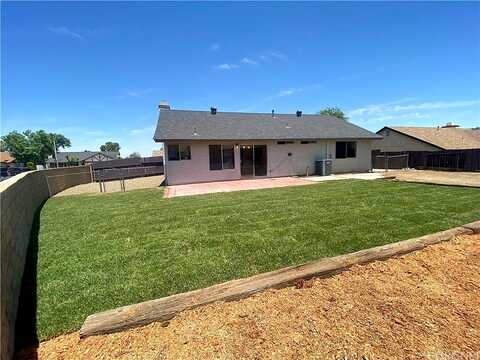Avenue R11, PALMDALE, CA 93550