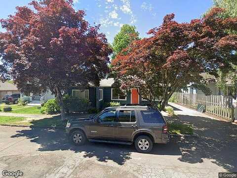 Beatrice, GLADSTONE, OR 97027