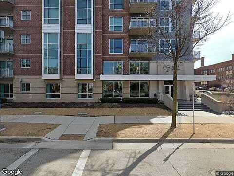 Prospect, MILWAUKEE, WI 53202