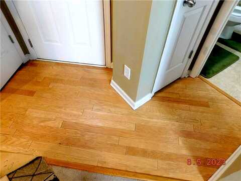 Orchard Park, STONE MOUNTAIN, GA 30083